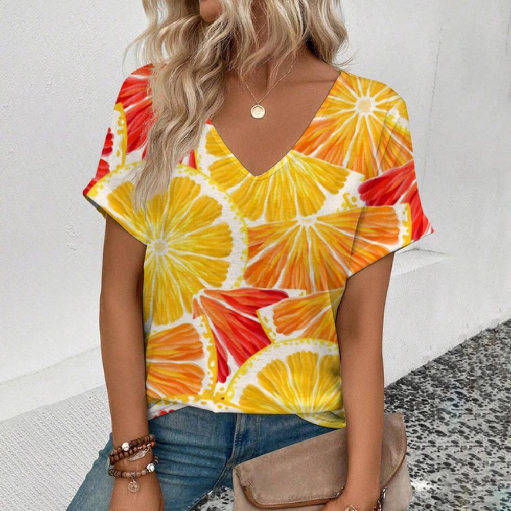 Летняя женская футболка с V-образным вырезом — фото 3