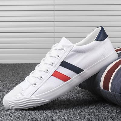 Frühlings-Canvas-Schuhe Herrenschuhe Weiß Niedrig geschnittene flache Stoffschuhe Koreanischer Stil Trendig Vielseitig Stoffschuhe Herrenschuhe