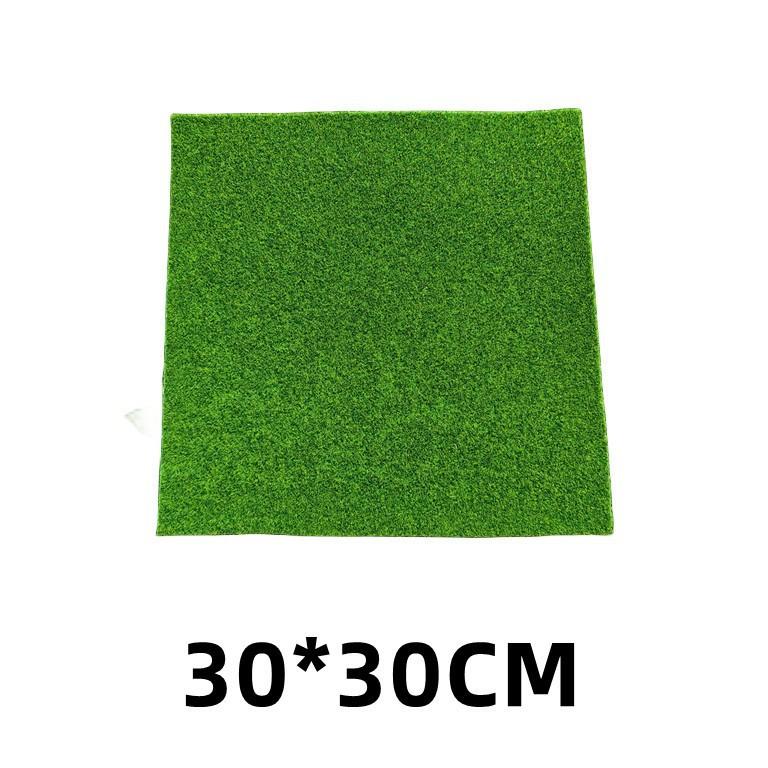 Mini Artificial Lawn Grass Green Fake Lawns Turf Carpets Miniatures DIY for Garden Outdoor Fake Green Square Grass Mat Decor 2PC