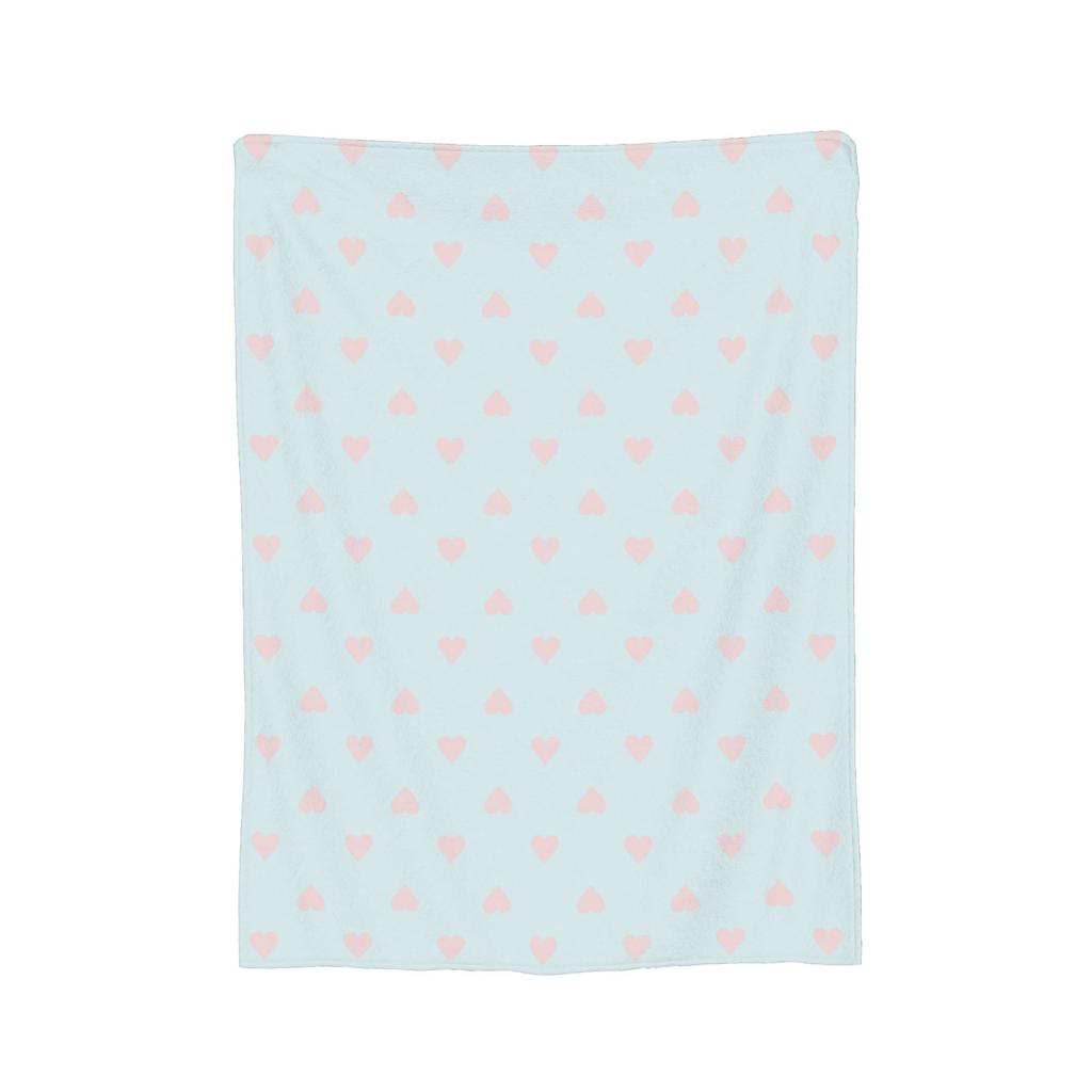 Scratched Heart Pattern Blankets Velvet Print  Portable Lightweight Throw Blankets for Bed Outdoor Plush Thin Quilt