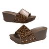2025 neue Mode Europäische und amerikanische Keilabsatz-Slipper Muffin-Dicksohlige High-Heel-Sandalen Ein-Zeichen-Übergröße Zehenfrei Damen-Sl