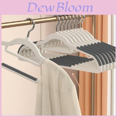 Modern Minimalist Plastic Hangers With Antislip Design For Home Closet Organization