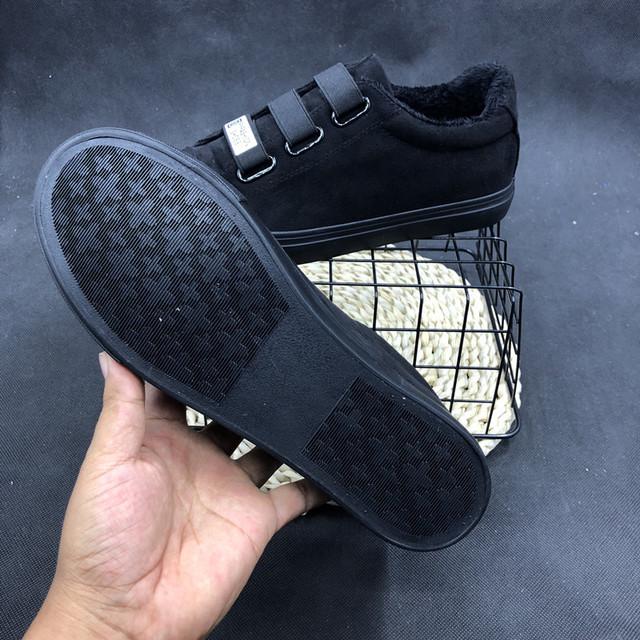 Nová kolekce Módní Zimní Černé Plus Sametové Teplé Bavlněné Mokasíny Nazouvací Boty Zapatos de hombre