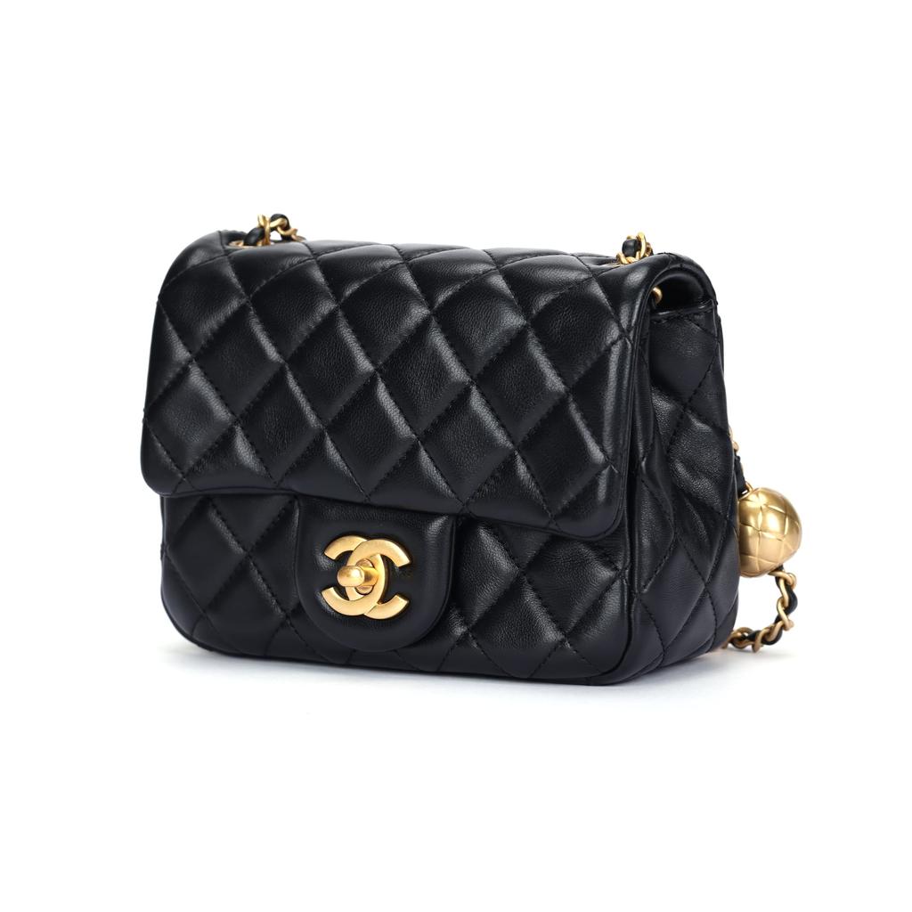 Chanel Mini Flap Bag AS1786-B02916-94305
