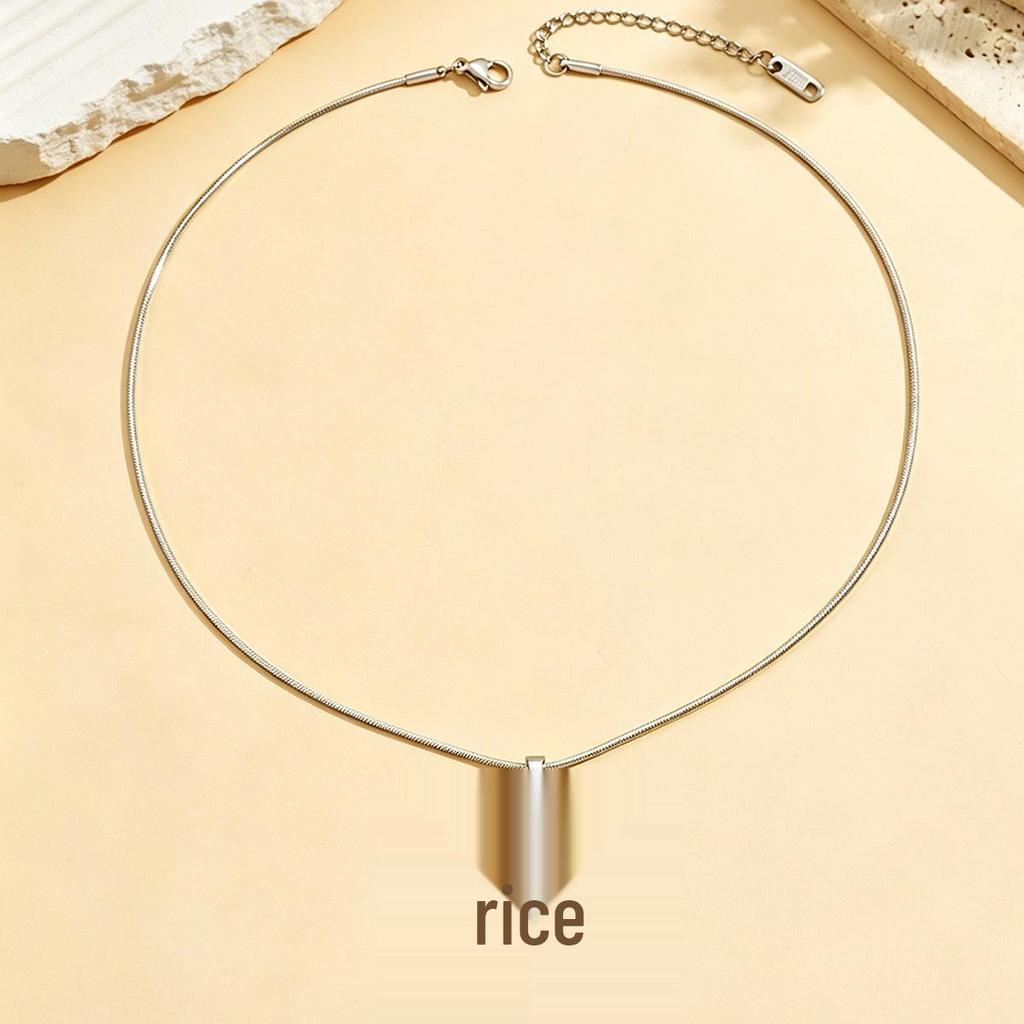 18K Gold Stainless Steel Floral Pendant Necklace for Women