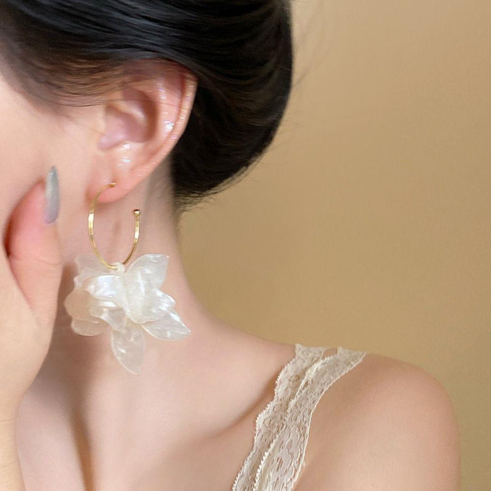 Personality Flower Earrings Irregular Flower Petals Pendant Earrings Jewelry Accessories