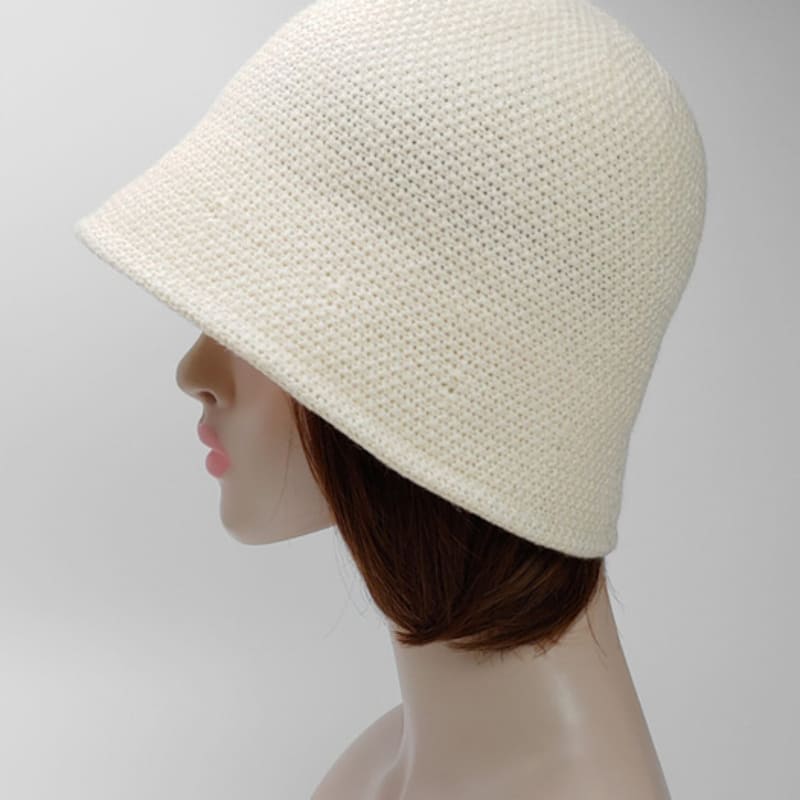 LALA Ull Handstickad Mössa - Elfenben