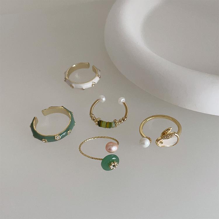 French Retro Pearl & Stone Drip Oil Metal Ring: Chic, Versatile, Elegant Women's Finger Accessory