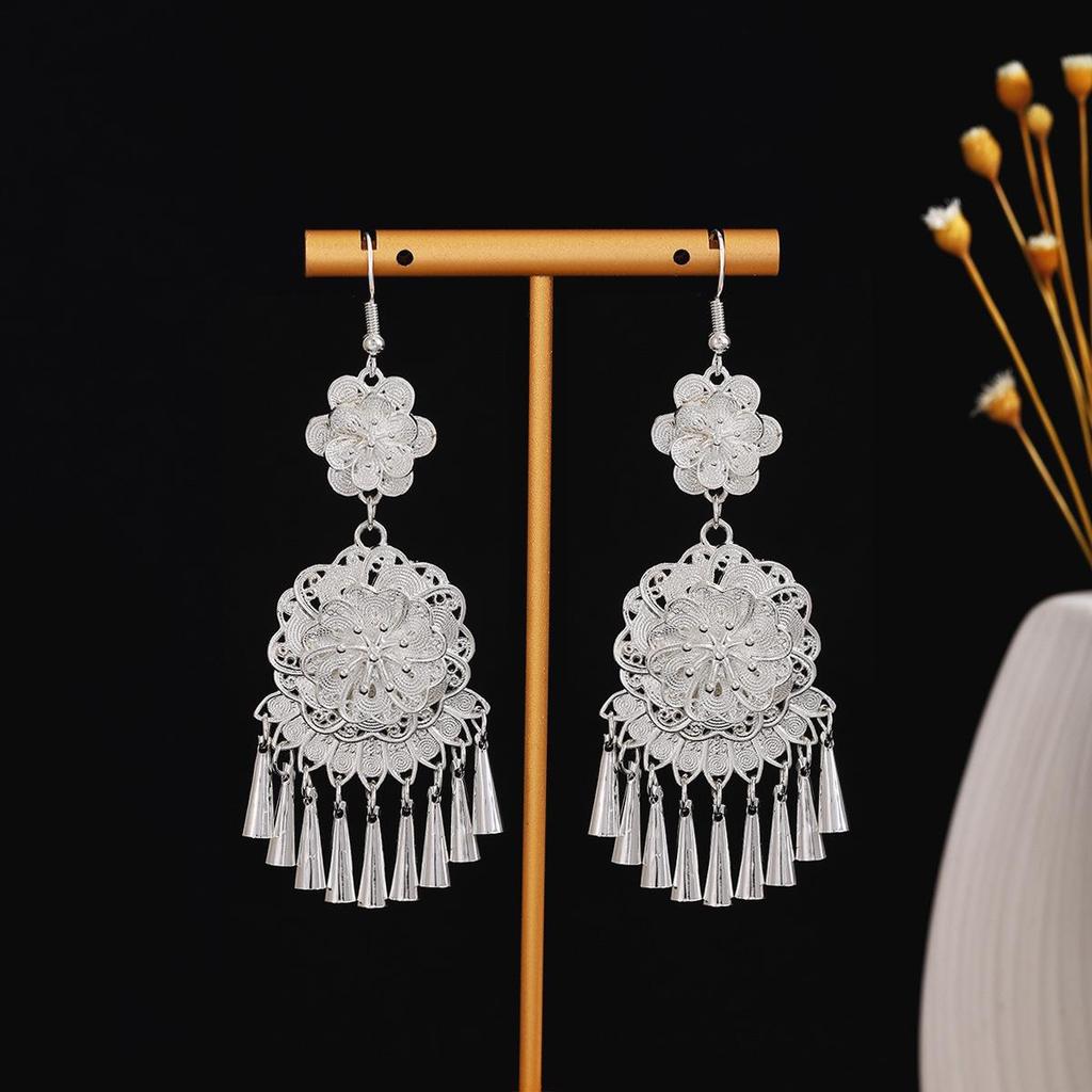 Miao Silver Tassel Earrings: Ethnic Style, Fashionable Exaggeration, Light Luxury Design