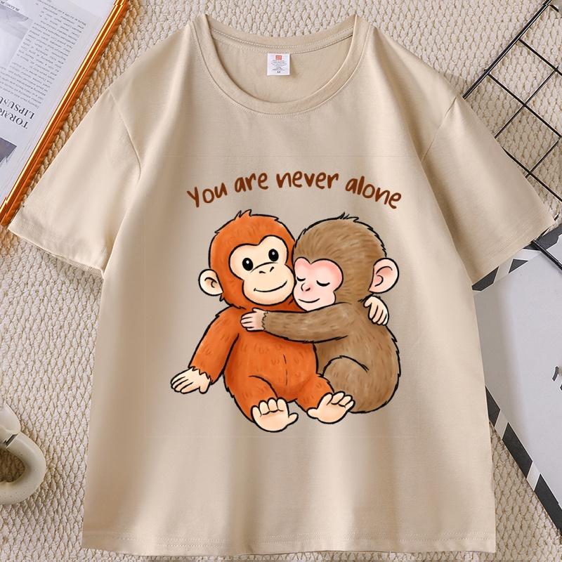 

Viral Punch Monkey T Shirt Cute Baby Monkey with Plush Toy T-Shirt Casual Short Sleeve Animal Lovers Tshirt Cute Graphic Tees... S разноцветный