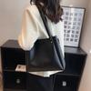 Large-capacity bag women's bag new high-texture autumn and winter fashion messenger bag one-shoulder portable tote bag