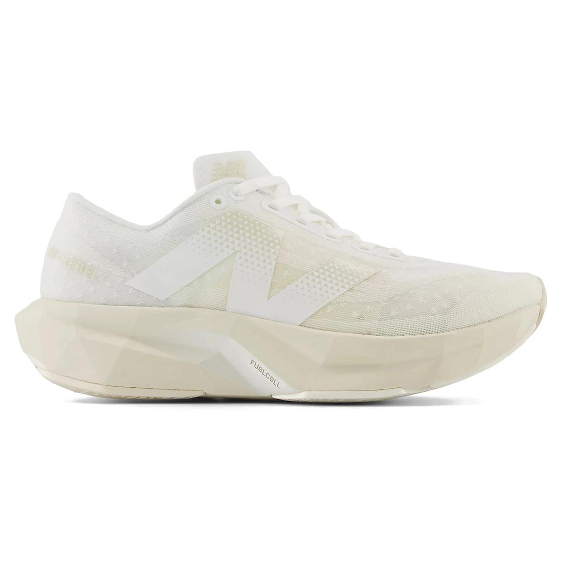 

Sneaker New Balance FuelCell Rebel v4 White Linen (Women s)(WFCXLJ4) 39
