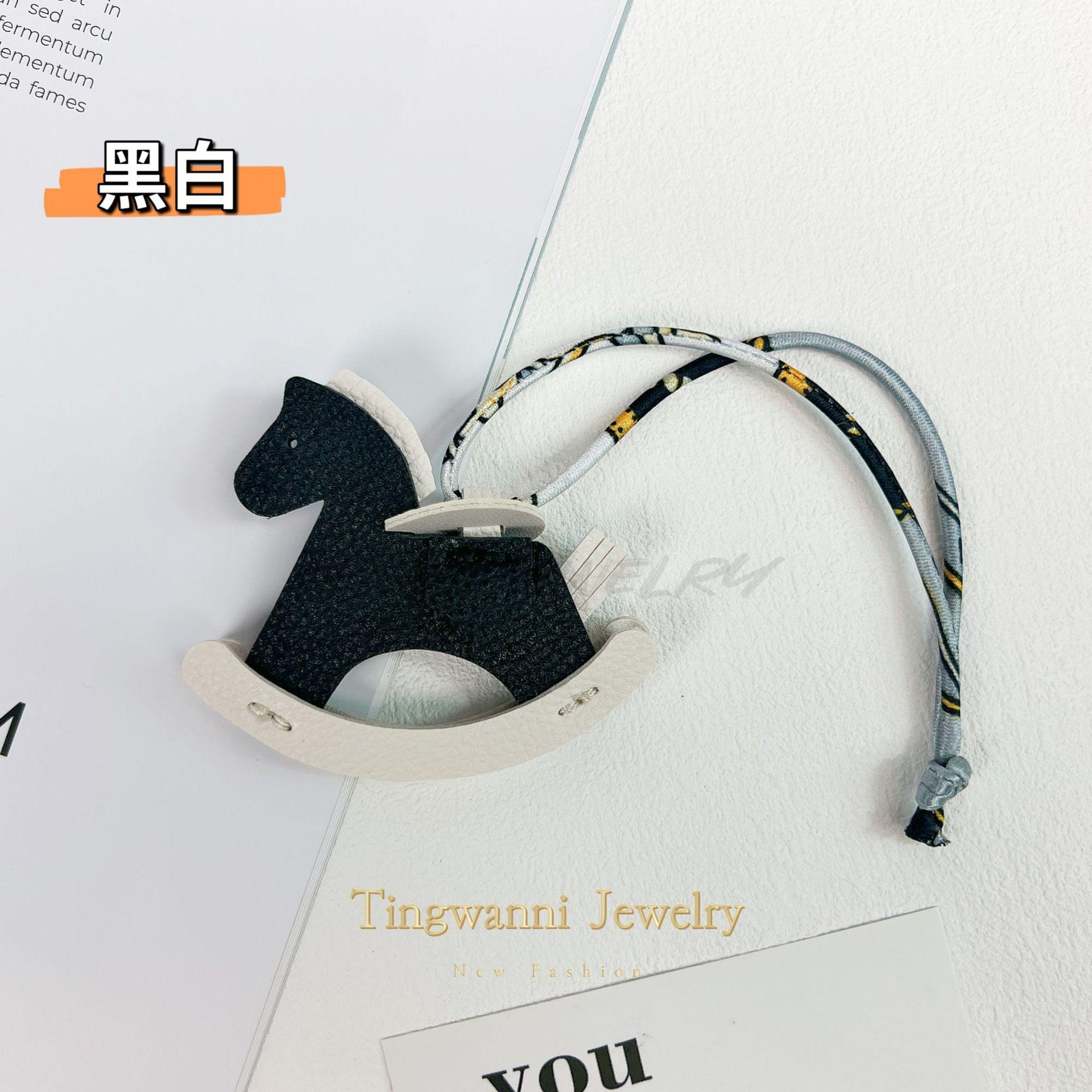 

Новая мода качалка лошадка женская сумка кулон пони автомобиль кулон троянский конь сумка кулон милые животные ювелирные изделия