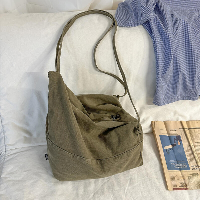 Vintage Canvas Large Capacity Crossbody Bag Men's Lightweight Shoulder Bag Women's Sports Bag