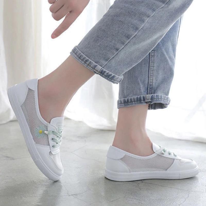 Women Spring Summer Flats Sneakers Mesh Breathable Lace Up Tennis Casual Light Hollow Femininos White Comfort Shoes