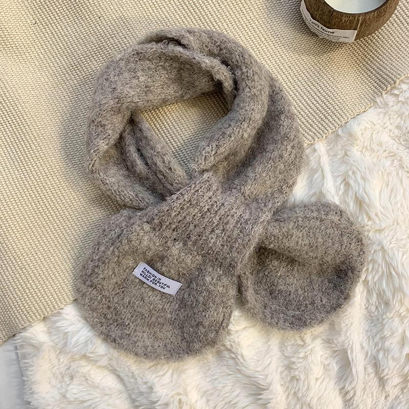 Autumn and winter scarf women's new versatile small ears solid color small scarf knitted wool cross scarf