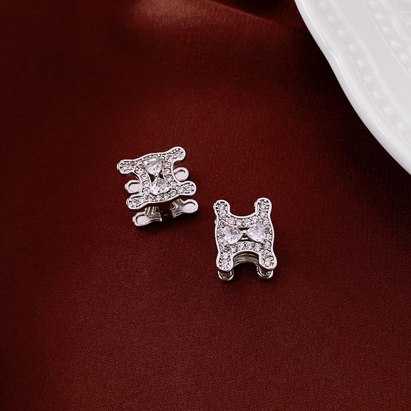 European and American Diamond-set Oval Earrings Retro Earrings Niche Light Luxury High-end Earrings Women