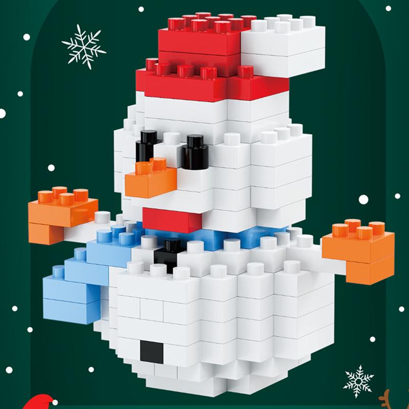 DIY Christmas Tree Elk Deer Santa Claus Train Decorations Architecture Socks Street View Xmas Snow House Building Block Kit Toy