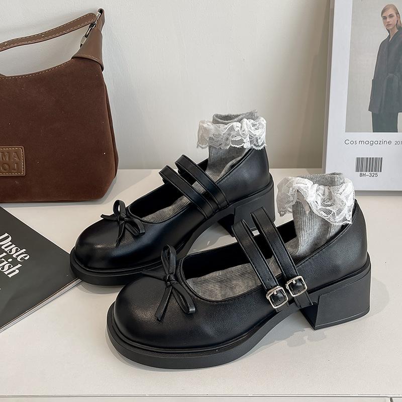 Versatile shallow bow small leather shoes women's 2025 new platform British style retro jk Mary Jane single shoes
