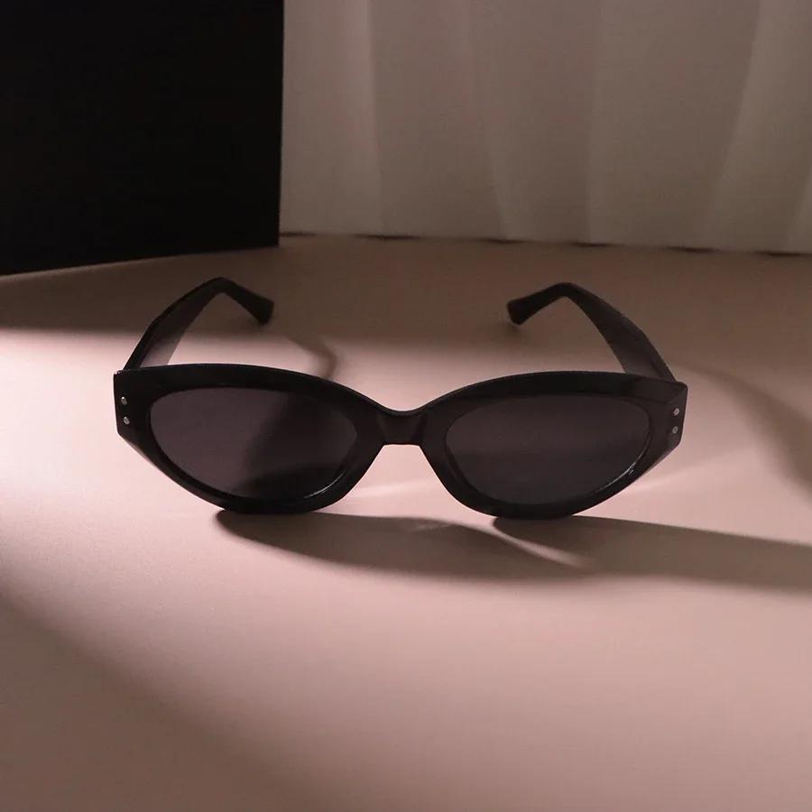 Lässige Cat-Eye-Sonnenbrille Damen Herren Klassische Sonnenbrille Weiblich Männlich Designer Retro Mode Outdoor-Schatten