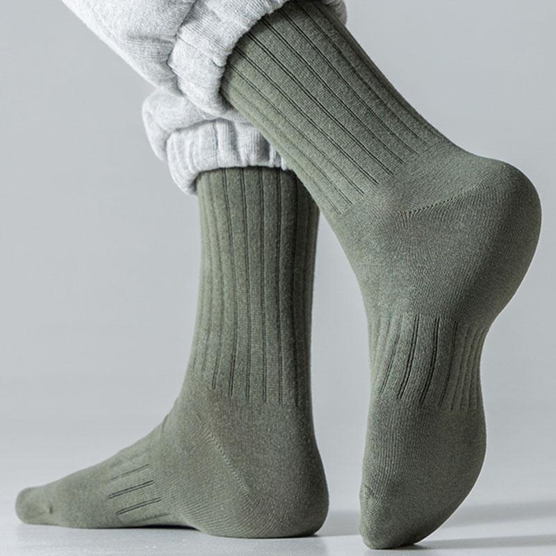 5 Pairs/Lot Men Socks Breathable Solid Color Outdoor Sport Middle Tube Casual Sock