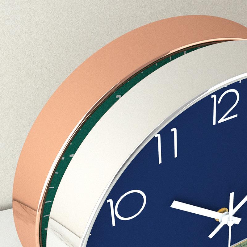 Clock Living Room Fashion Wall Clock Simple Light Luxury Clock Wall Hanging Silent Quartz Clock 35CM