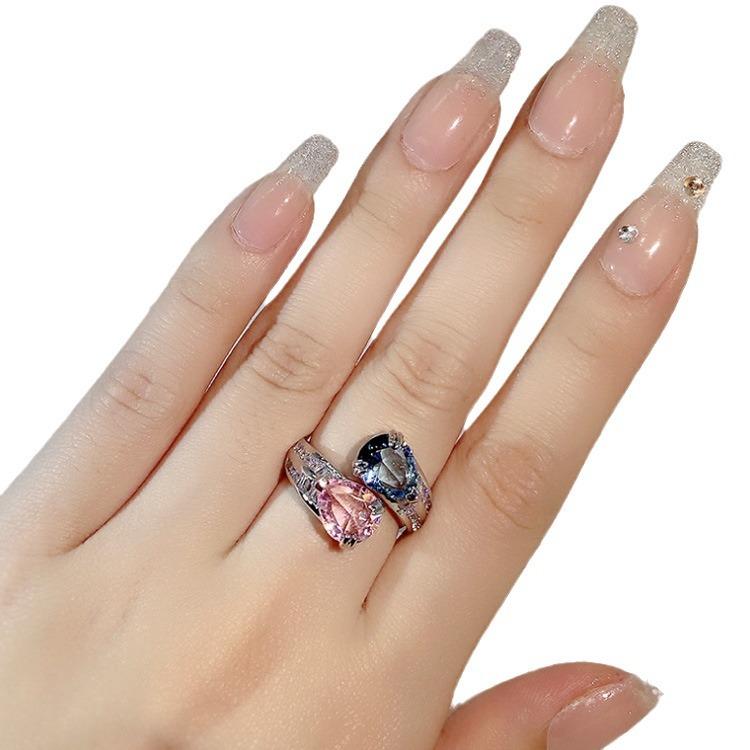 Retro Geometrisches Mehrfarbiges Zirkon-Set mit einem Ring mit Öffnung in Tropfenform