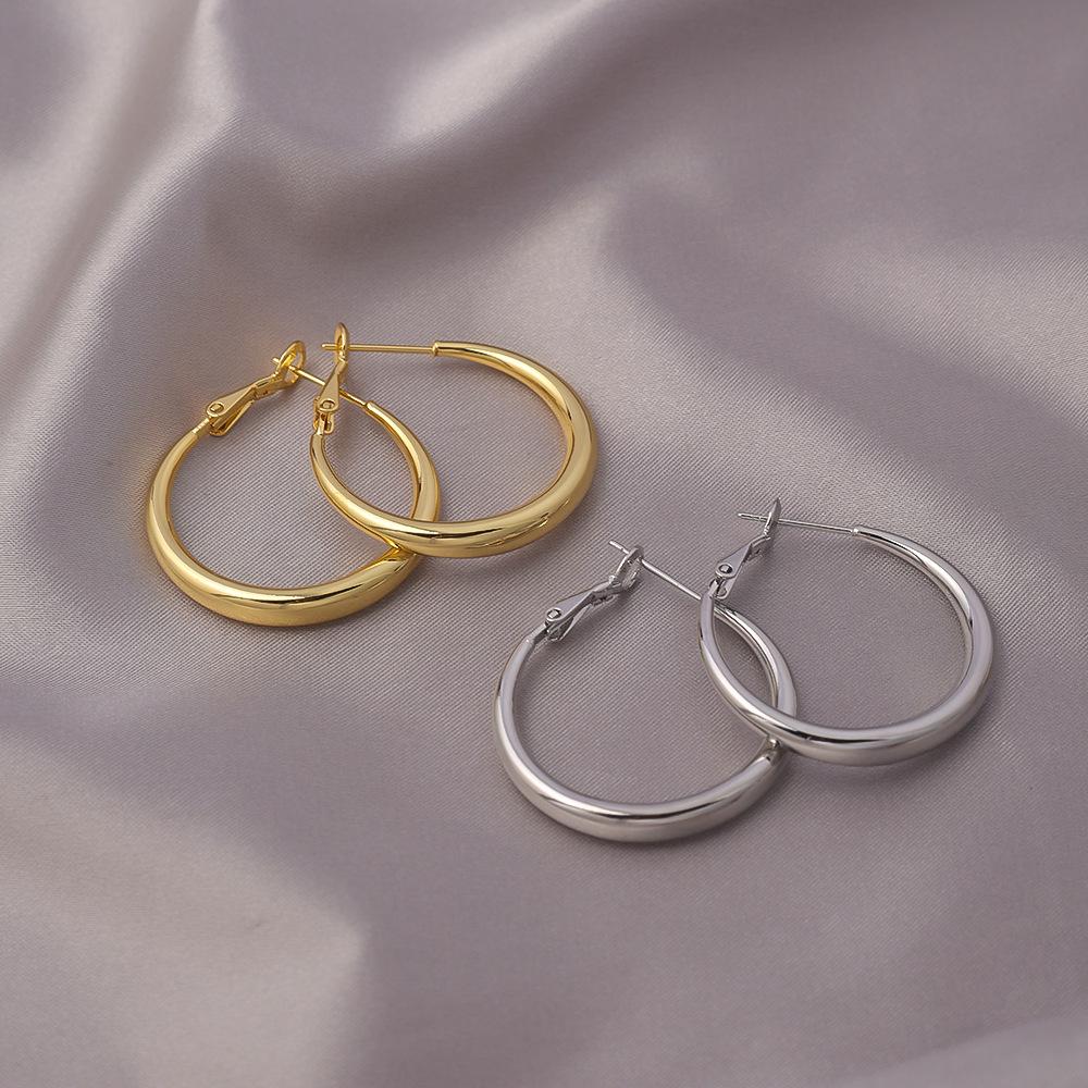 2025 Stylish European & American Exaggerated Large Hoop Earrings - Unique Influencer Design