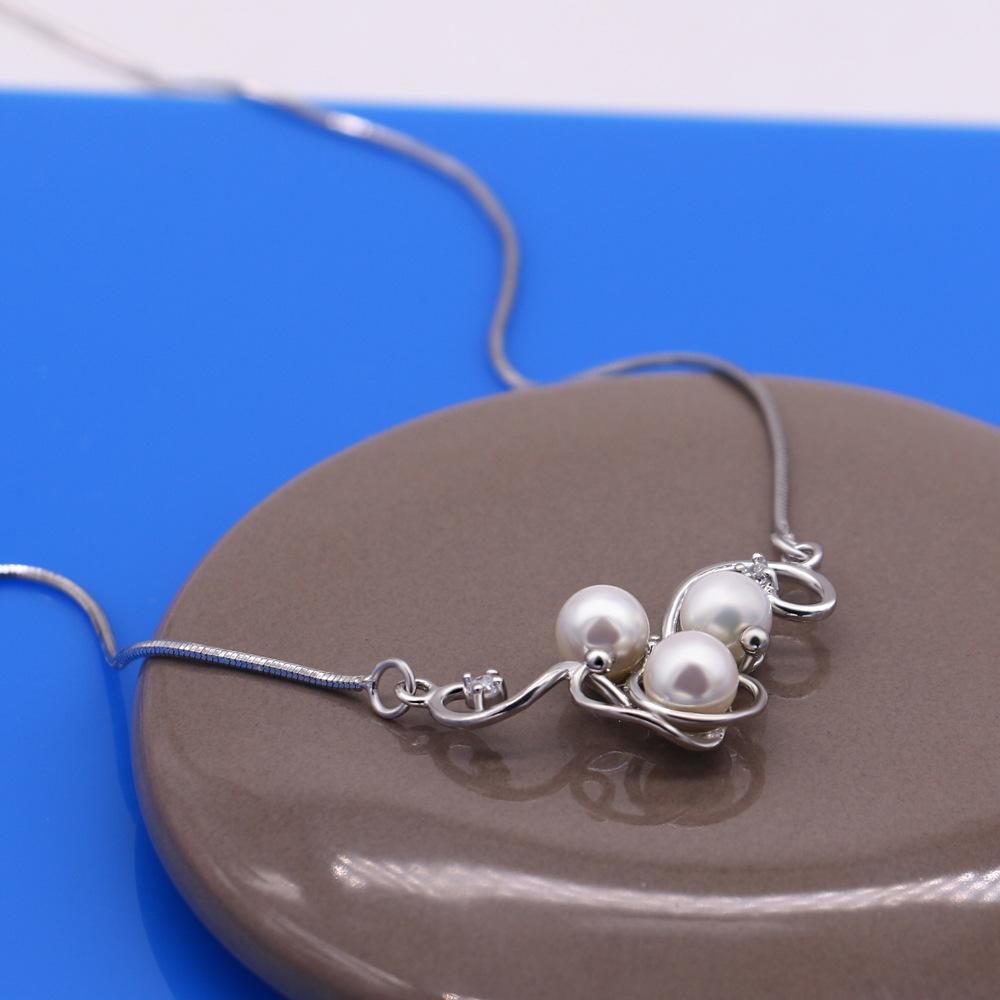 Pearl Necklace Platinum-Plated Classic Girls Cold Wind Jewelry Simple Collarbone Chain