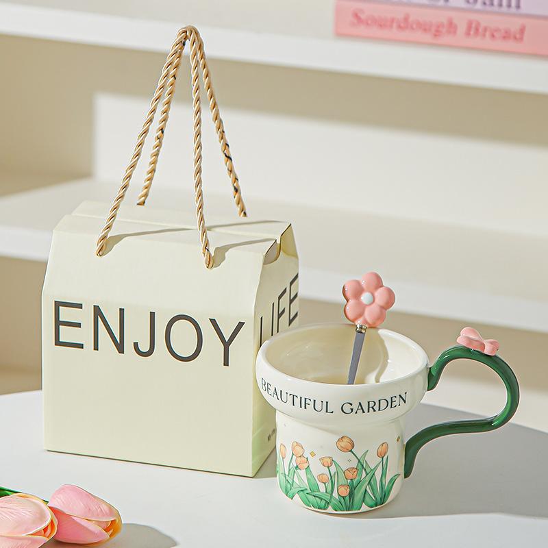 Classical flower ceramic mug household water cup breakfast cup girls coffee cup afternoon teacup girlfriend souvenir