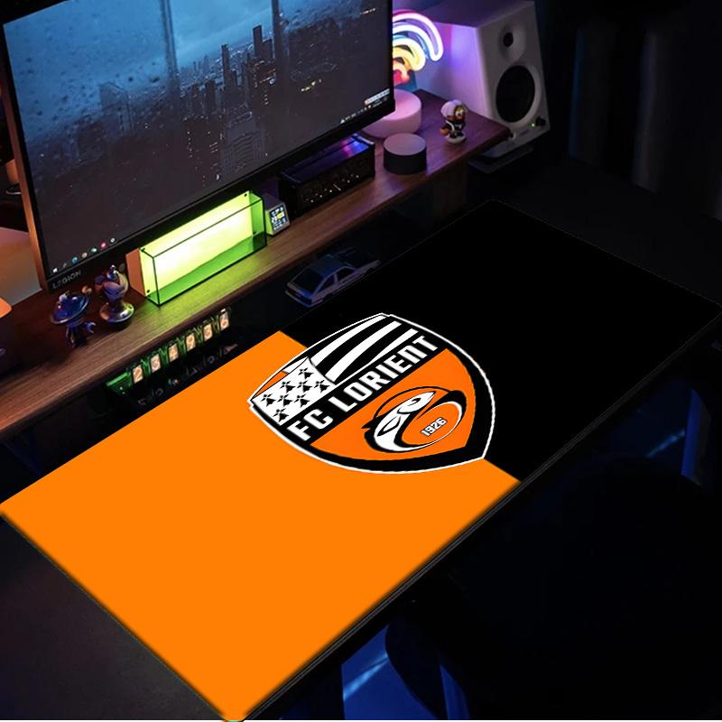 Lorient Crest Design Mouse Pad, Rubber Base, Mouse Pad for Gamers and Office Use, Gaming Desk , Easy To Clean Mat Christmas fan gifts