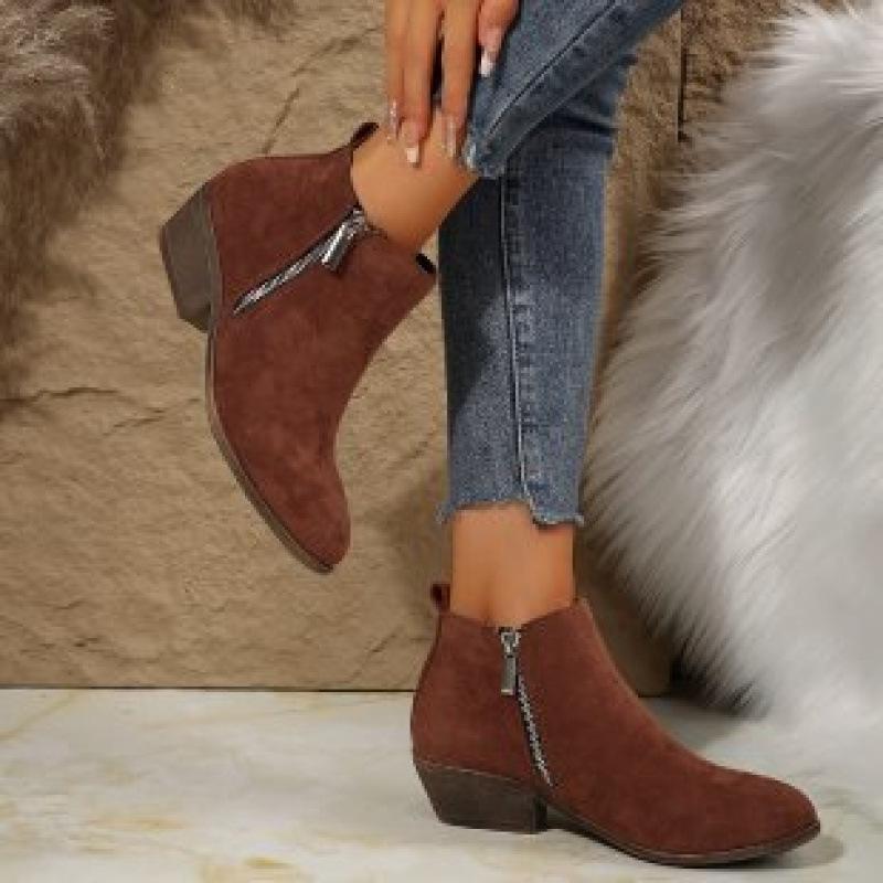 Coarse-heeled short boots, new European and American large-size pointed-toe side zipper polished retro Martin boots in autumn and winter