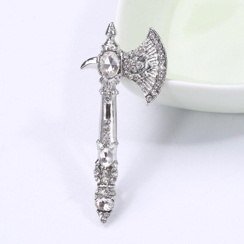 Blucome Kreatywna Broszka w Kształcie Siekiery Emaliowana Srebrny Kolor Biżuteria Kobiety Dziewczyna Odzież Szalik Kapelusz Torba Przypinka Akcesoria