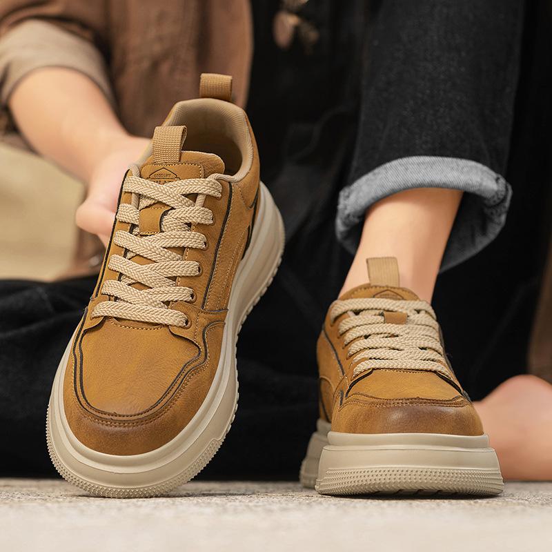 Schuhe neuer Herbst rutschfest weich-sohlig lässige Board-Schuhe Retro dicke Sohle höhenverstellend Sportschuhe