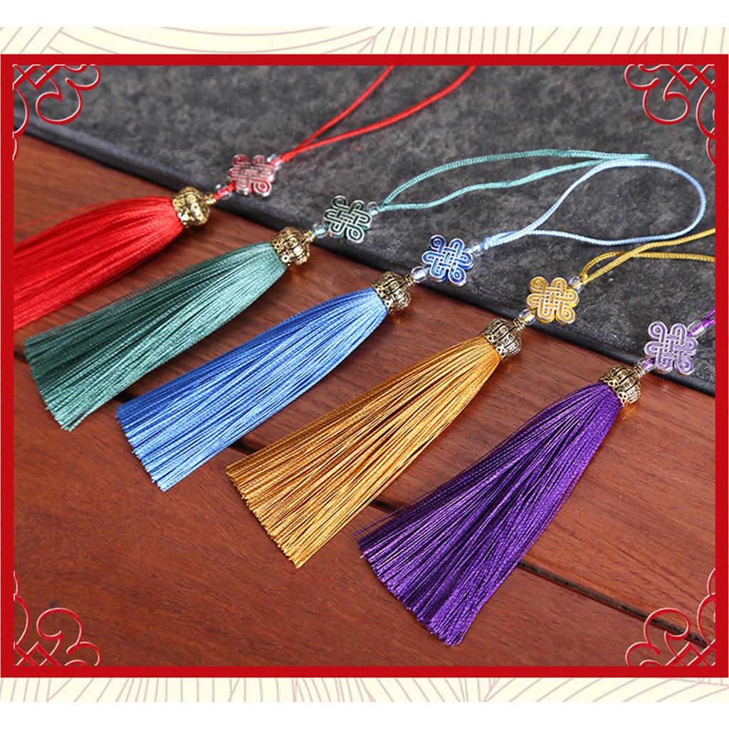 Delikatny ręcznie tkany wisiorek z chińskim węzłem, frędzle, zawieszka-charms dla miłośników kultury tradycyjnej i na wyjątkowe prezenty
