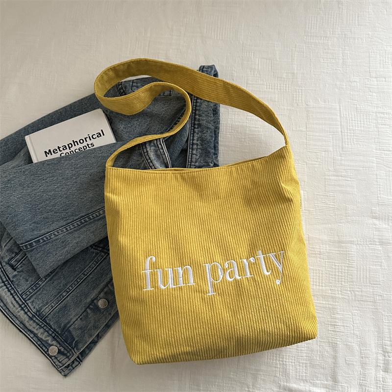 College style letter corduroy bag women's 2025 autumn new trendy fashion casual large capacity tote bag