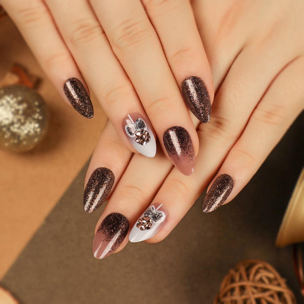 24 Stück Weihnachtskleidung Rüstung Schneeflocke Liebe Schneemann Maniküre Kurze Mandel Schleife Europäisch und Amerikanisch Lange Nagelstücke