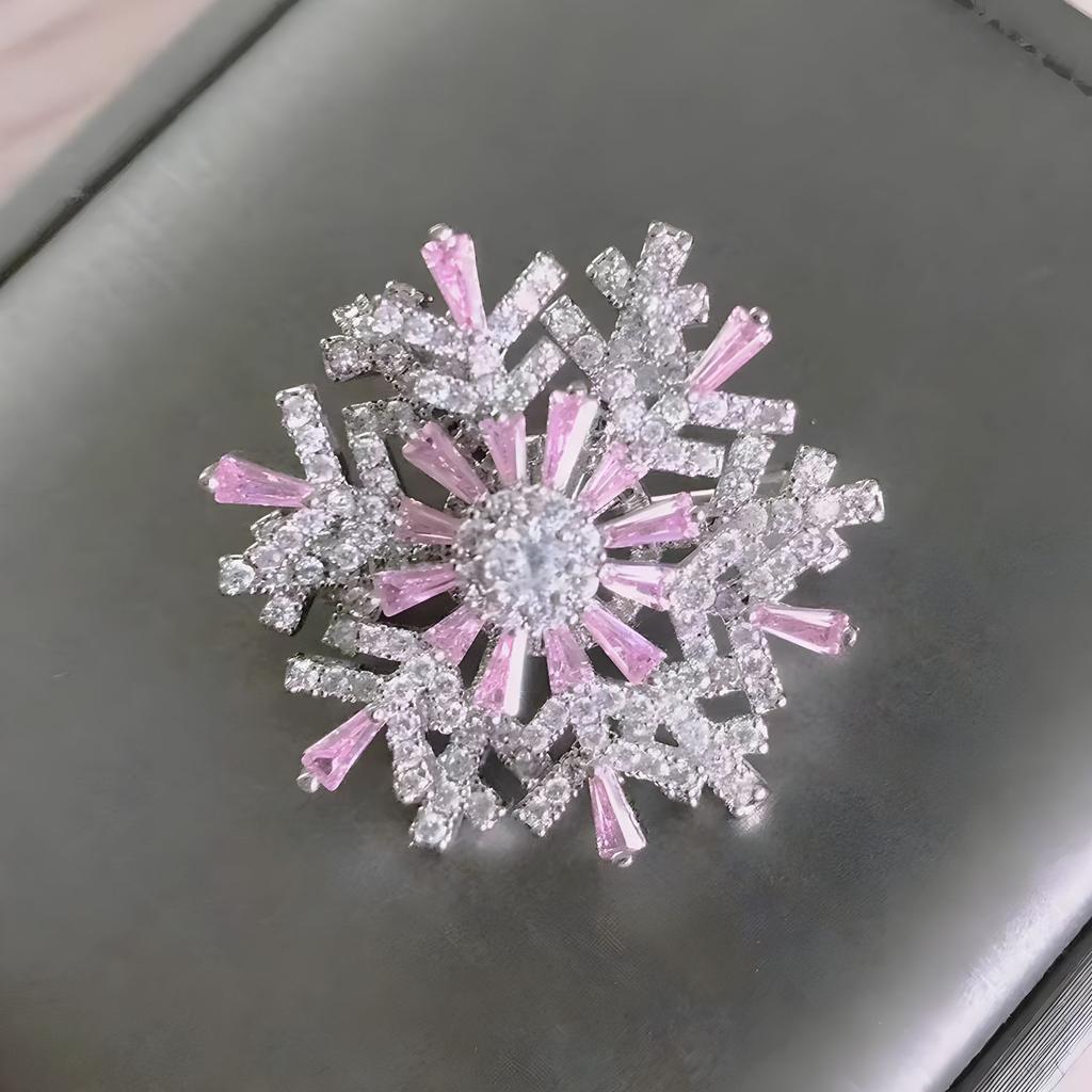Luxury Times Come And Go Brooch High-End Women'S Exquisite Rotating Snowflake Pin Niche Design Corsage Suit Accessories