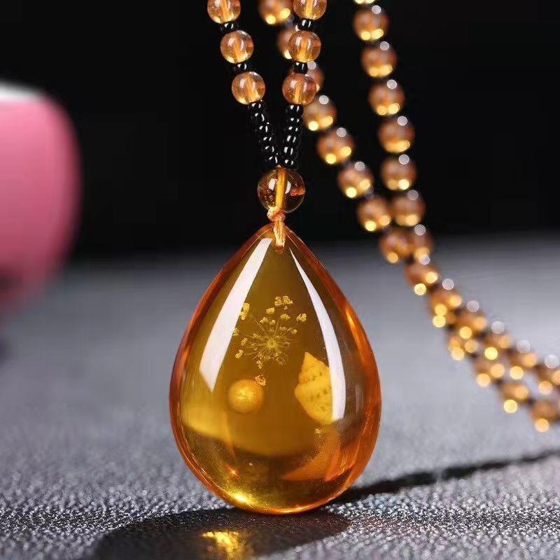 Retro Amber Pendant Necklace For Men And Women Long Pendant Sweater Chain Mother's Day Gift