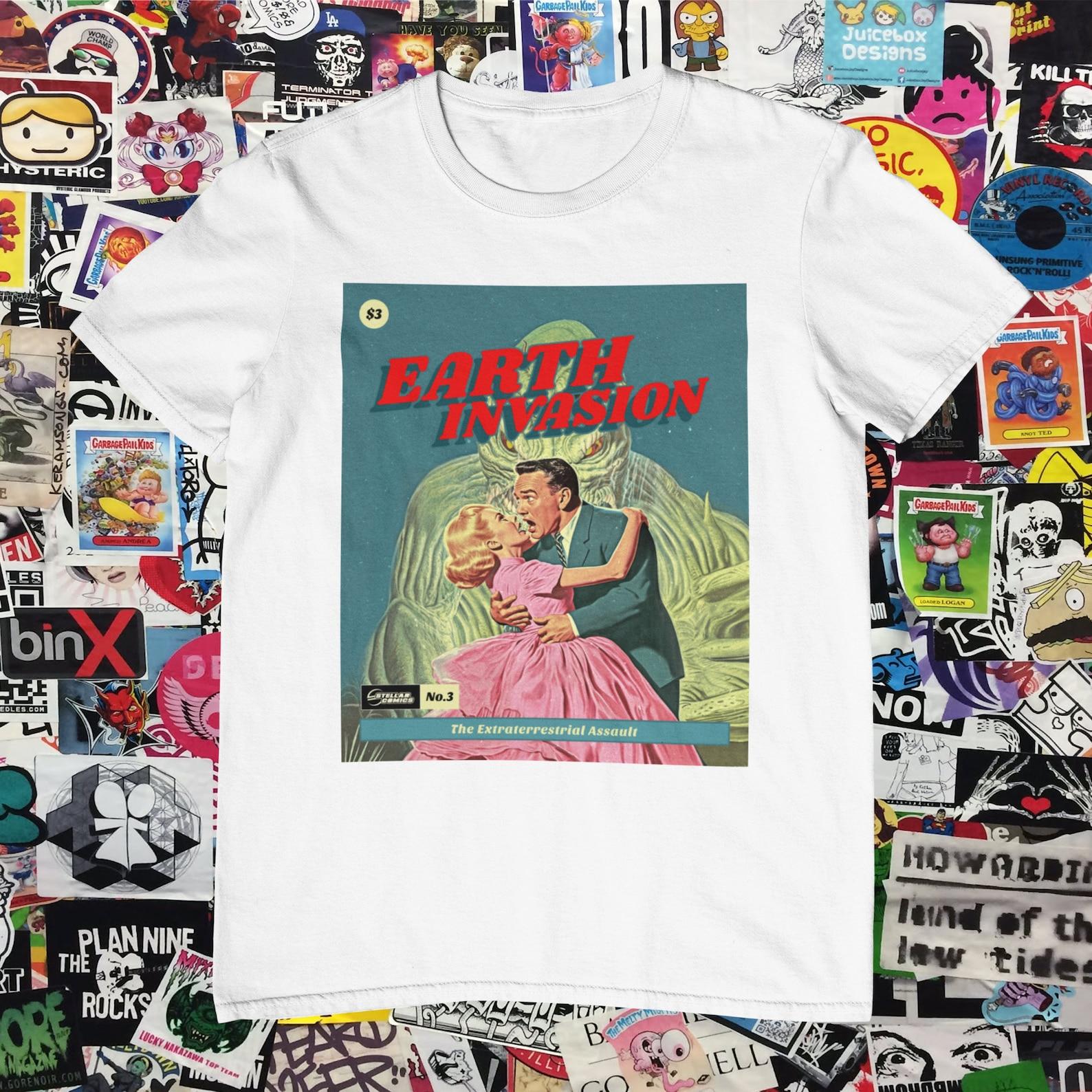 Retro Comic Book T-shirt | Earth Invasion, The Extraterrestrial Assault 4XL