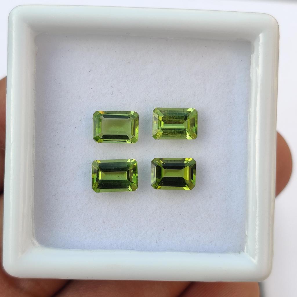 4 Pcs Natural Emerald Cut Peridot Gemstone: 4 Carat, 4 Pcs of 7x5 MM Loose Stone.