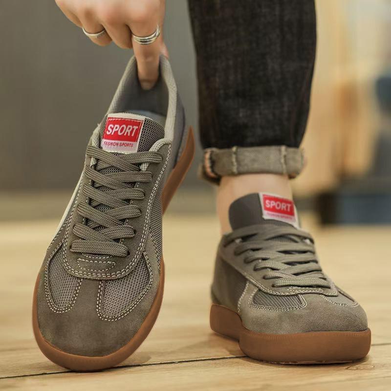 Fashion casual shoes New men's board shoes Breathable and comfortable men's shoes Going out travel shoes Simple sports shoes