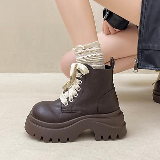 Fashion versatile retro British style platform Martin boots women's 2025 autumn and winter new contrasting color lace-up American round boots