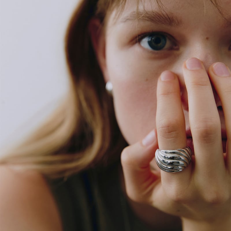 VINTAGE HOLLYWOOD Cozy Wave Ring_VH2579RI001M