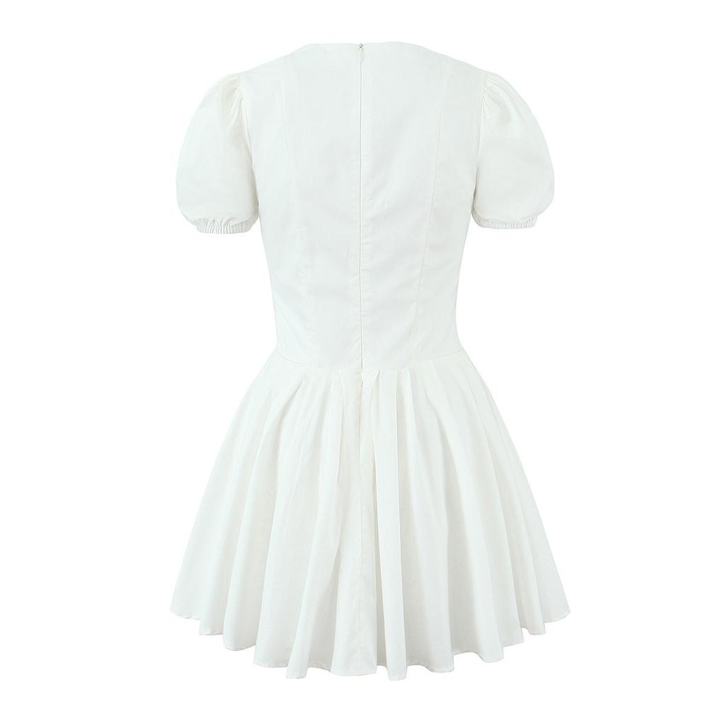 First love small white dress French age reduction bubble sleeves deep v-neck pure desire to close the waist and look thin dress vacation splicing s
