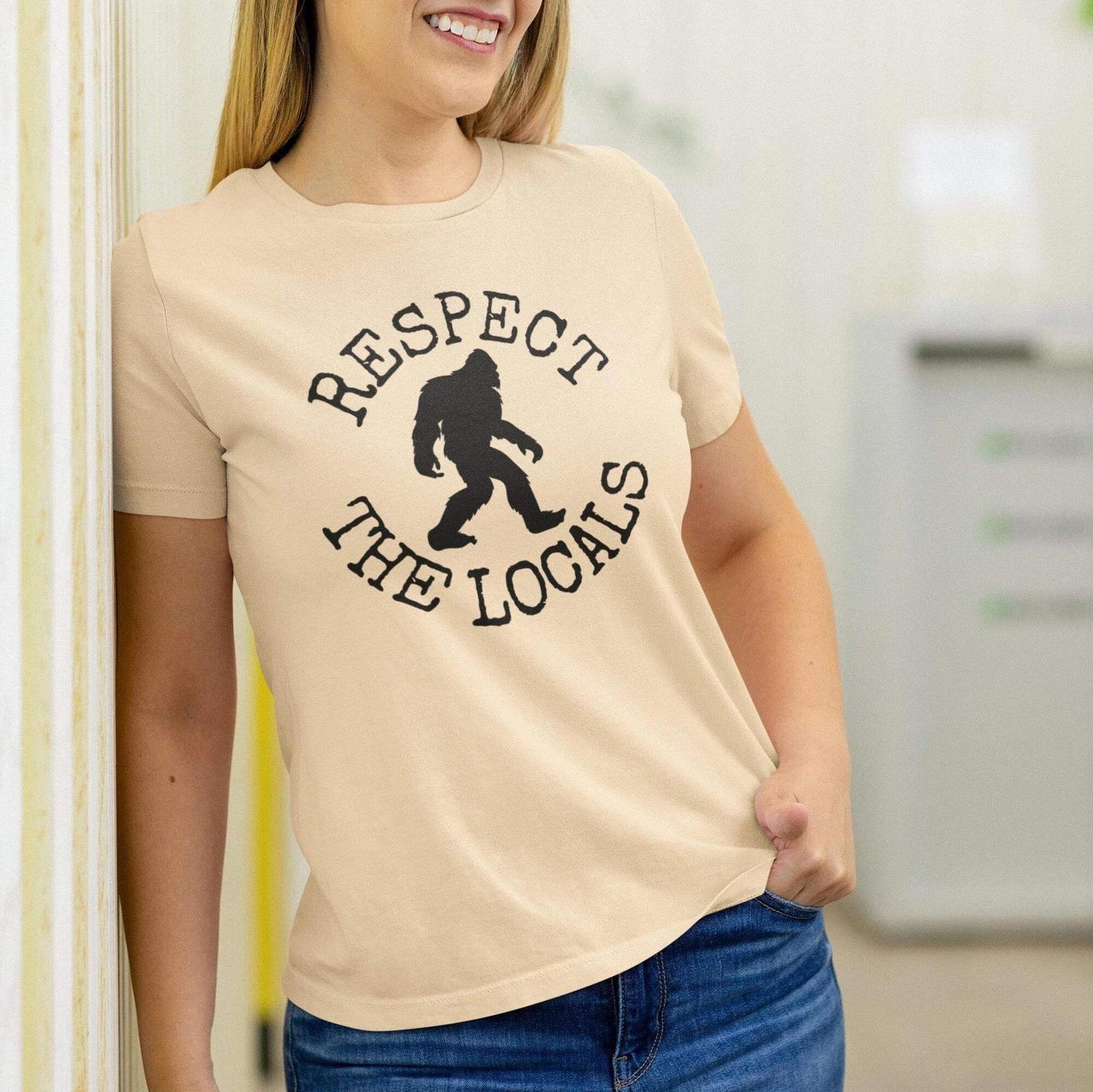 Bigfoot Shirt - Respect The Locals Sasquatch T-Shirt L