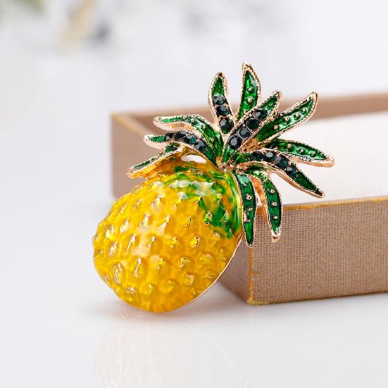 Creative Fruit Pineapple Brooch Pin Shirt Scarf Dress Women Jewelry Decor Gift
