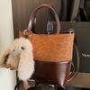 Casual retro simple shoulder bag fashionable personalized messenger bag winter new women's trend bucket bag