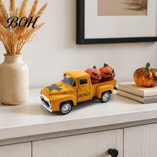 Decorazione per la Casa Fattoria Autunnale, Statuetta in Lega di Pick-up di Halloween, Statua di Auto d'Epoca con Zucca, Ornamento per Veicolo in Miniatura