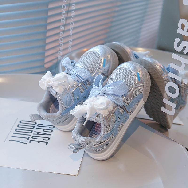 Girls' moral training shoes 2025 spring and autumn new fashion trendy shoes mesh breathable boys' white shoes children's sports shoes